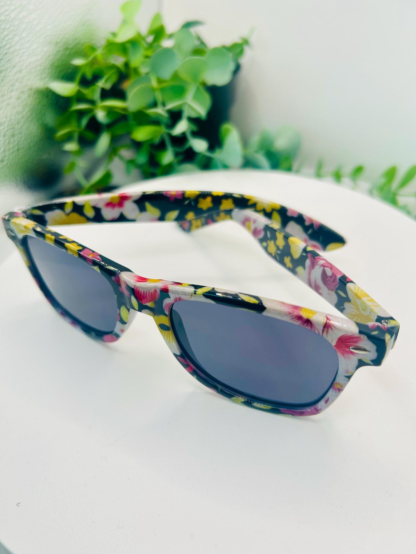 Tropic Like it’s Hott Floral Women Sunglasses| Retro Summer Festival Shades|Pink Yellow or Blue Red Flower Frames|Bad Girl Diaries Eyewear