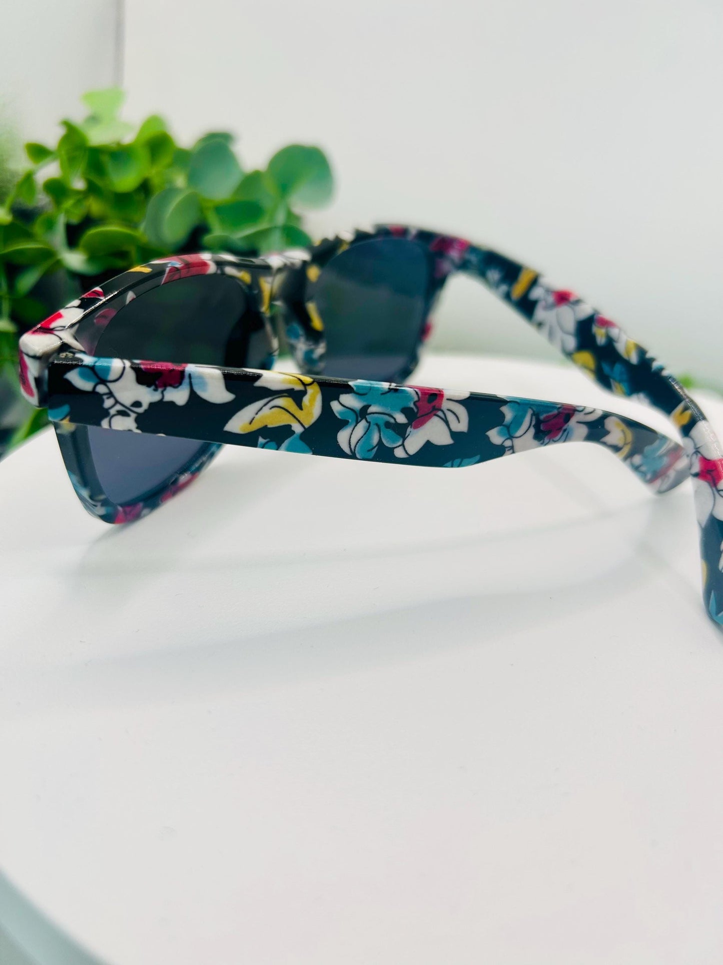 Tropic Like it’s Hott Floral Women Sunglasses| Retro Summer Festival Shades|Pink Yellow or Blue Red Flower Frames|Bad Girl Diaries Eyewear