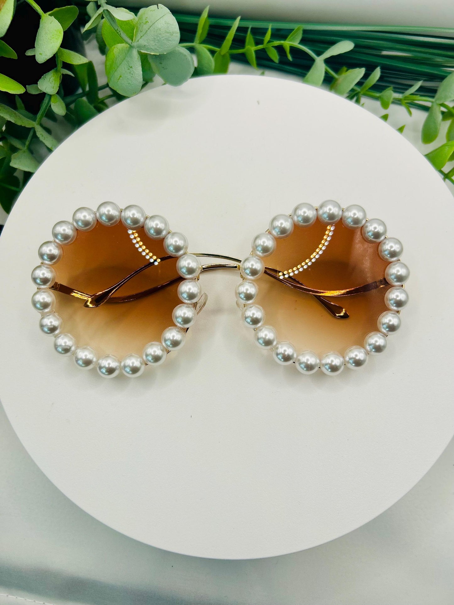 Pearl Please Round Sunglasses-Oversized Vintage Glam Statement Frames Luxury Circle Brown Sparkle Trendy Summer Shades Festival Eyeglasses
