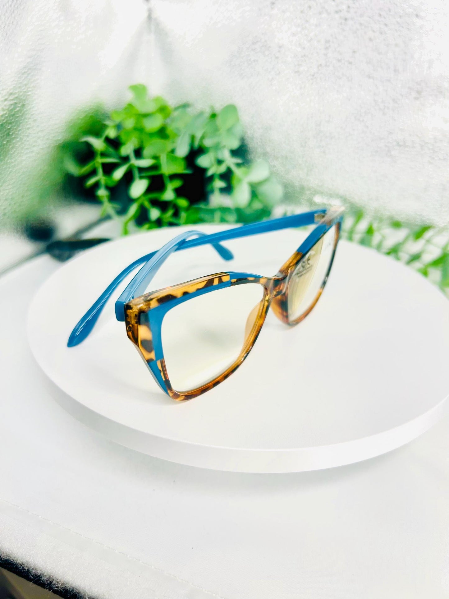 (Readers)Boss Mode | Cat Eye Reading Glasses +2.00 +2.50 | Blue Light Blocking Bold Readers Eyewear – Tortoise, Wine, Lightning Red 200 & 250