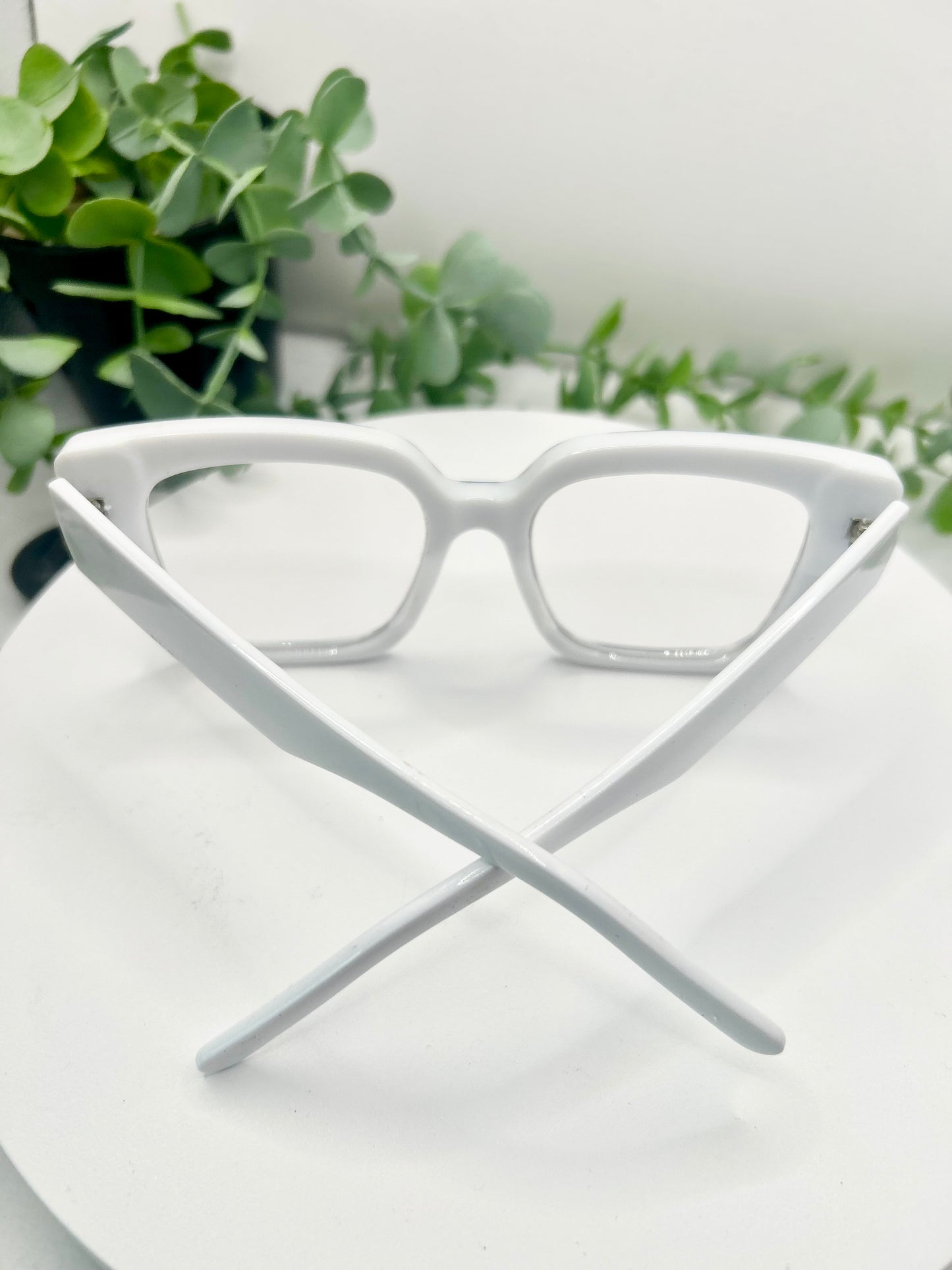 The Jones Effect – Oversized Square Black White Striped Statement Glasses Grace Jones Inspired Bold Fashion Eyewear Women Retro Frames