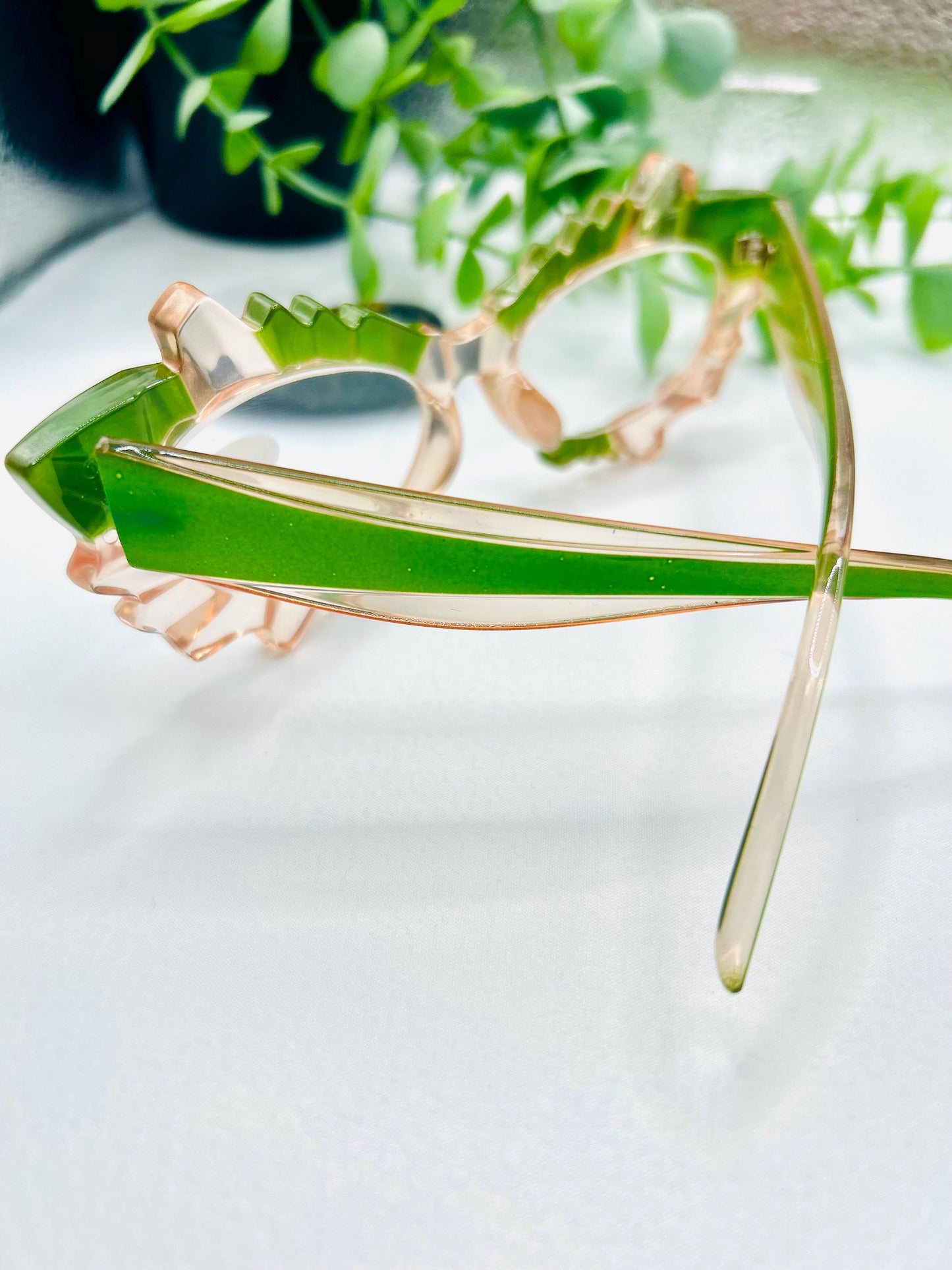 (Readers)Fantasy Fairy Frames Pink & Green Cat Eye Reading Glasses 250 200 Vintage Spiked Lash Readers Oversized Vintage Style Eyewear Bold Statement